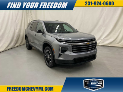 New 2025 Chevrolet Traverse LT w/ Sun and Wheel Package