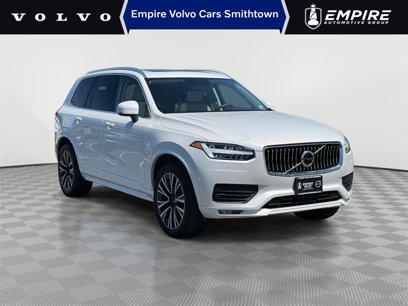 Used 2022 Volvo XC90 T6 Momentum w/ Climate Package