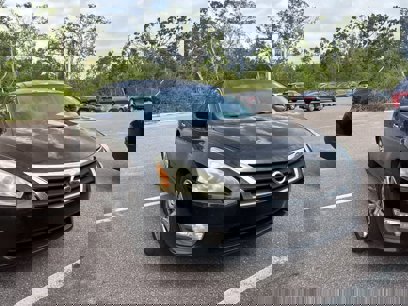 Used 2014 Nissan Altima 2.5 S w/ Display Audio Package