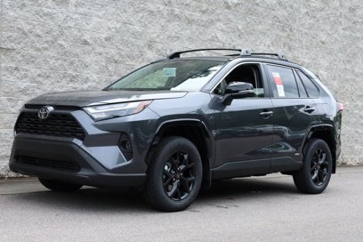 New 2025 Toyota RAV4 XLE