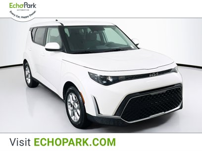 Used 2023 Kia Soul LX w/ Option Group 015