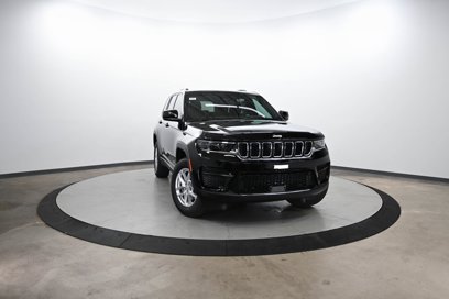 New 2025 Jeep Grand Cherokee Laredo X w/ Luxury Tech Group I