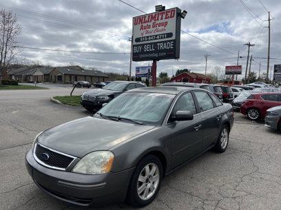 Used 2005 Ford Five Hundred SE