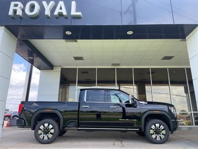 New 2025 GMC Sierra 2500 Denali