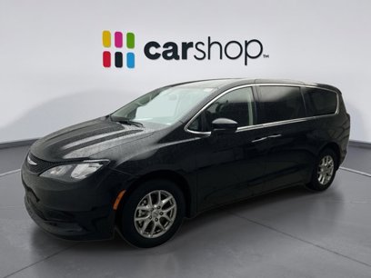 Used 2022 Chrysler Voyager LX