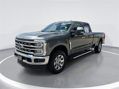 Used 2025 Ford F350 Lariat w/ Chrome Package