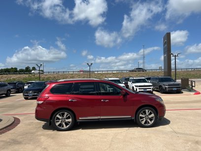 Used 2015 Nissan Pathfinder Platinum w/ Cargo Package