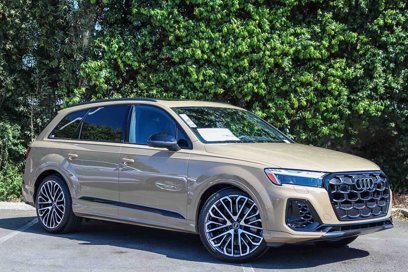 New 2025 Audi SQ7 Prestige