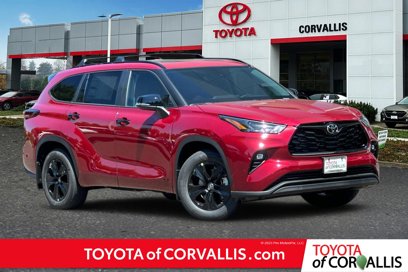 New 2025 Toyota Highlander XLE