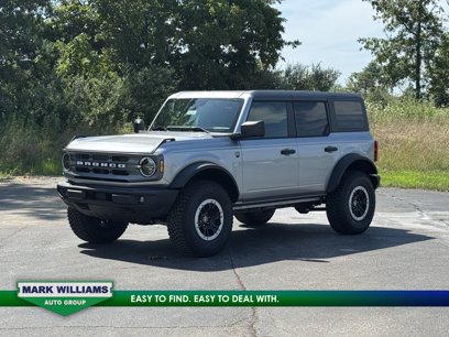 New 2024 Ford Bronco Big Bend w/ Sasquatch Package