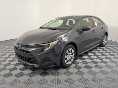 New 2025 Toyota Corolla LE