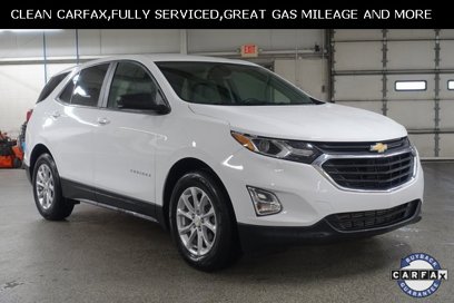 Used 2021 Chevrolet Equinox LS w/ LS Convenience Package