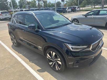 Used 2024 Volvo XC40 B5 Ultimate w/ Protection Package Premier