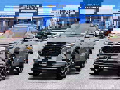 New 2025 Chevrolet Trax LT w/ Sunroof Package