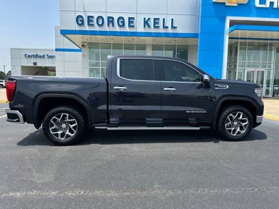 Used 2022 GMC Sierra 1500 SLT w/ SLT Convenience Package