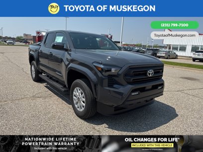 New 2025 Toyota Tacoma SR5