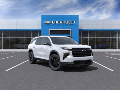New 2025 Chevrolet Traverse LT w/ Midnight/Sport Edition