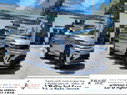 New 2025 Volkswagen Jetta SE