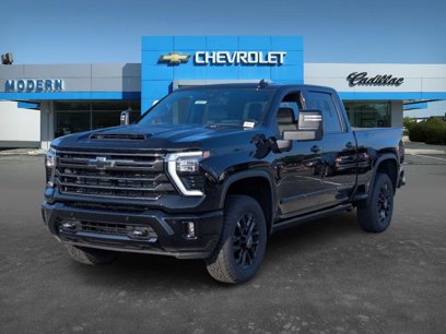 New 2025 Chevrolet Silverado 2500 High Country w/ Midnight Edition