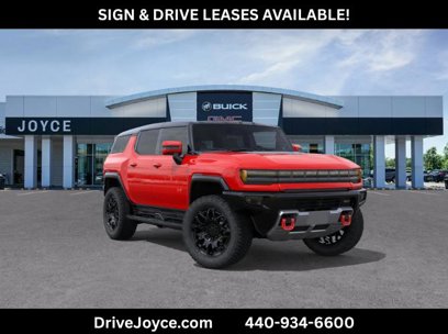 New 2025 GMC Hummer EV 2X w/ LPO, Sport Package