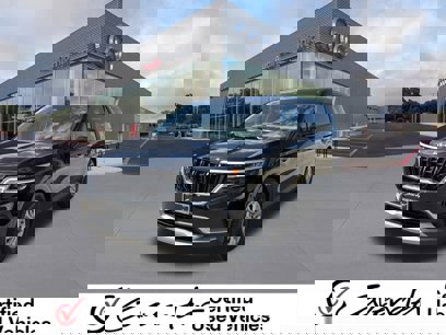 Used 2024 Kia Carnival LX