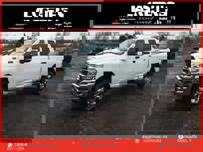 New 2024 RAM 2500 Tradesman w/ Chrome Appearance Group