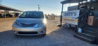Used 2017 Toyota Sienna XLE