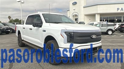 New 2025 Ford F150 Lightning XLT w/ Max Trailer Tow Package