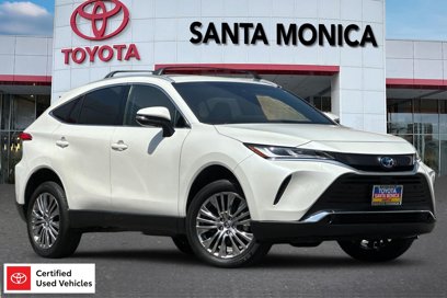 Certified 2022 Toyota Venza XLE