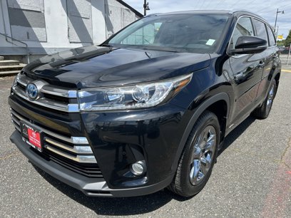 Certified 2017 Toyota Highlander Limited Platinum