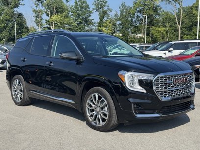Used 2022 GMC Terrain Denali w/ Denali Premium Package