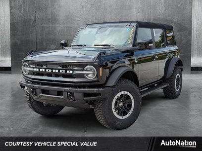 New 2024 Ford Bronco Outer Banks w/ Sasquatch Package