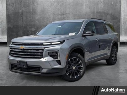 New 2025 Chevrolet Traverse LT w/ Sun and Wheel Package