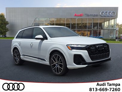 New 2025 Audi Q7 3.0T Prestige