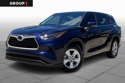 Used 2023 Toyota Highlander L