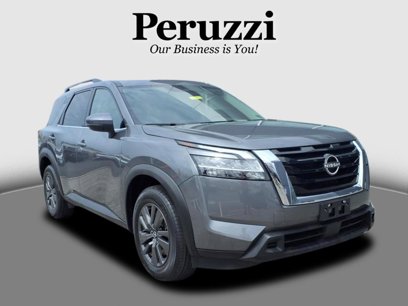 Certified 2022 Nissan Pathfinder SV