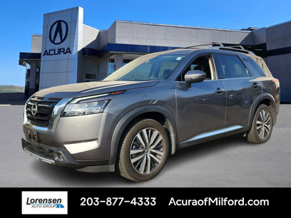 Used 2022 Nissan Pathfinder Platinum w/ Cargo Package