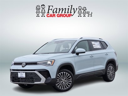 New 2025 Volkswagen Taos SE