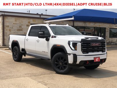 New 2025 GMC Sierra 2500 AT4 w/ AT4 Preferred Package