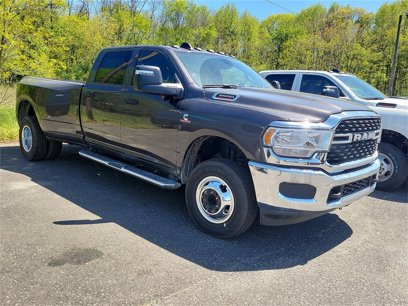 New 2024 RAM 3500 Tradesman w/ Towing Technology Group