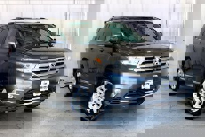 Used 2012 Toyota Highlander SE