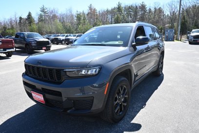 Used 2024 Jeep Grand Cherokee L Altitude