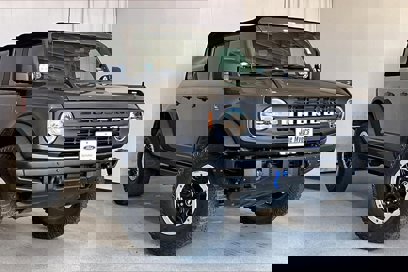 Used 2021 Ford Bronco Black Diamond w/ Sasquatch Package