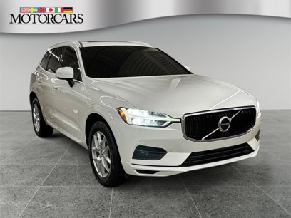 Used 2020 Volvo XC60 T5 Momentum