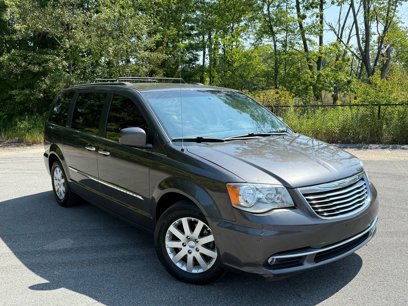 Used 2015 Chrysler Town & Country Touring w/ Driver Convenience Group
