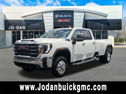 New 2025 GMC Sierra 3500 SLT w/ SLT Premium Package