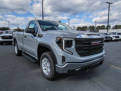 New 2025 GMC Sierra 1500 Pro w/ Pro Value Package