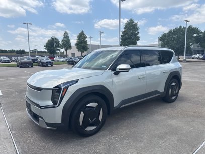 Used 2024 Kia EV9 Wind