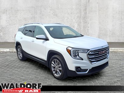 Used 2024 GMC Terrain SLT