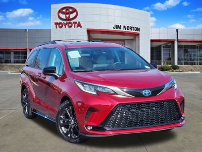 Used 2024 Toyota Sienna XSE
